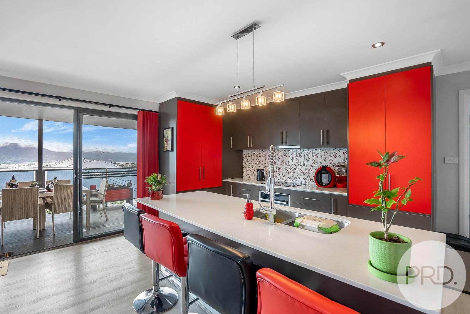 67 Merton Street GLENORCHY 9