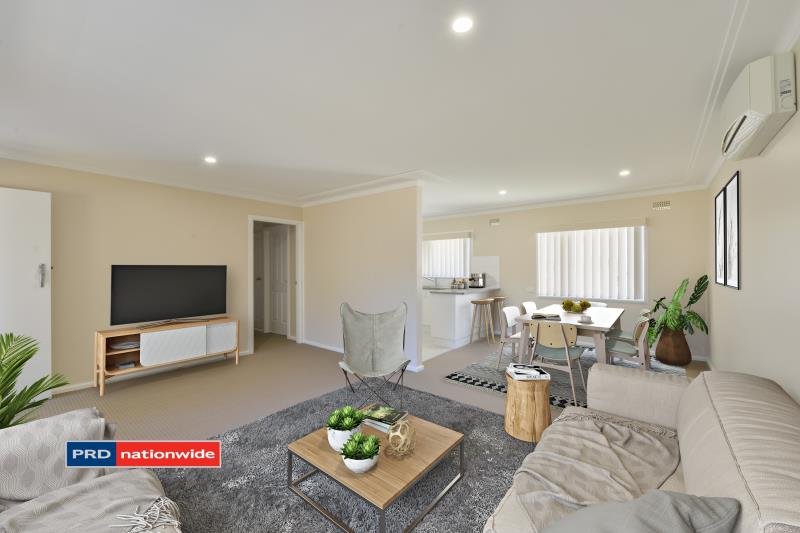 67 Oak Street TAMWORTH 2