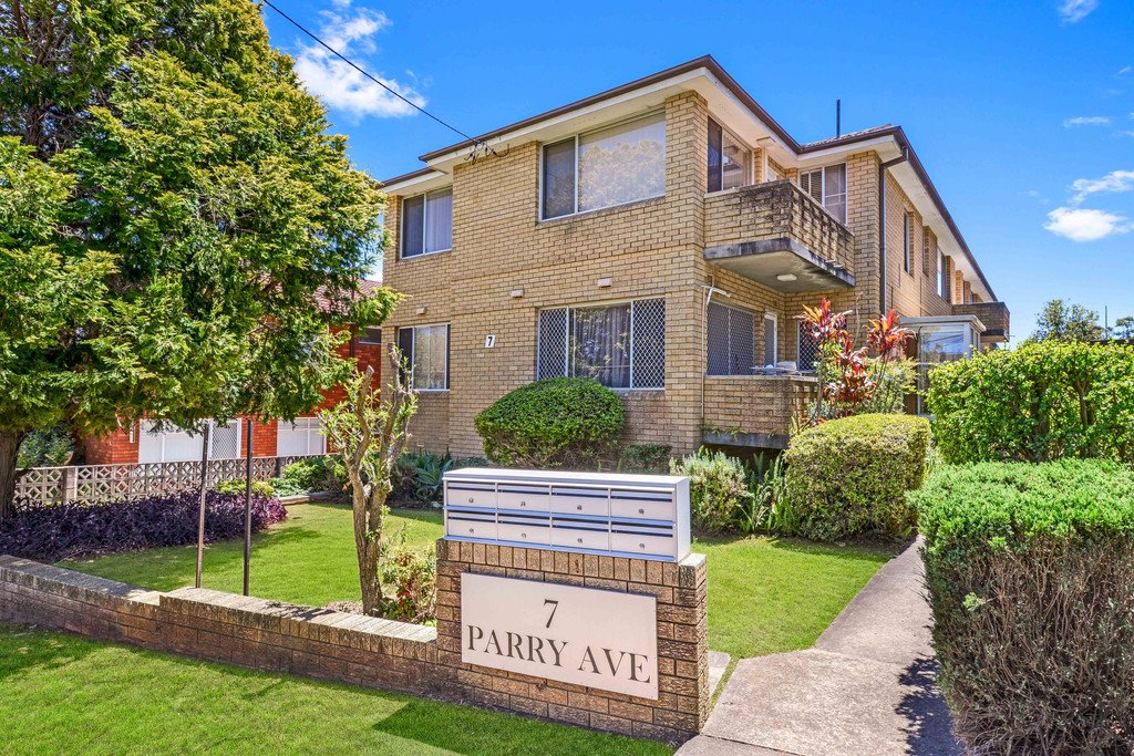6/7 PARRY Avenue NARWEE 3