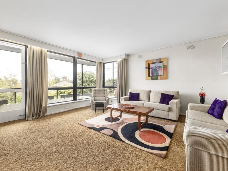 Real Estate and Property in 67 Rathmullen Quadrant, Doncaster, VIC