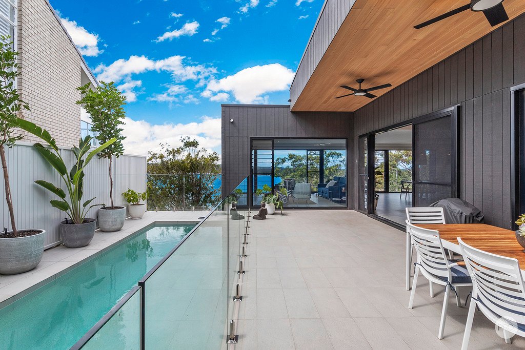 67 Scott Circuit SALAMANDER BAY 1