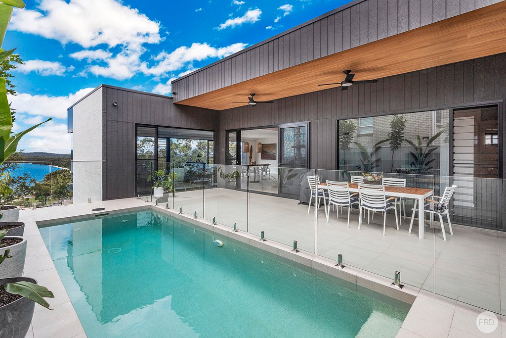 67 Scott Circuit SALAMANDER BAY 11