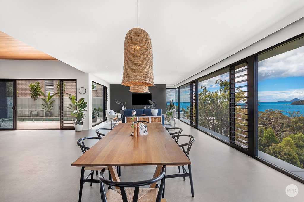 67 Scott Circuit SALAMANDER BAY 13