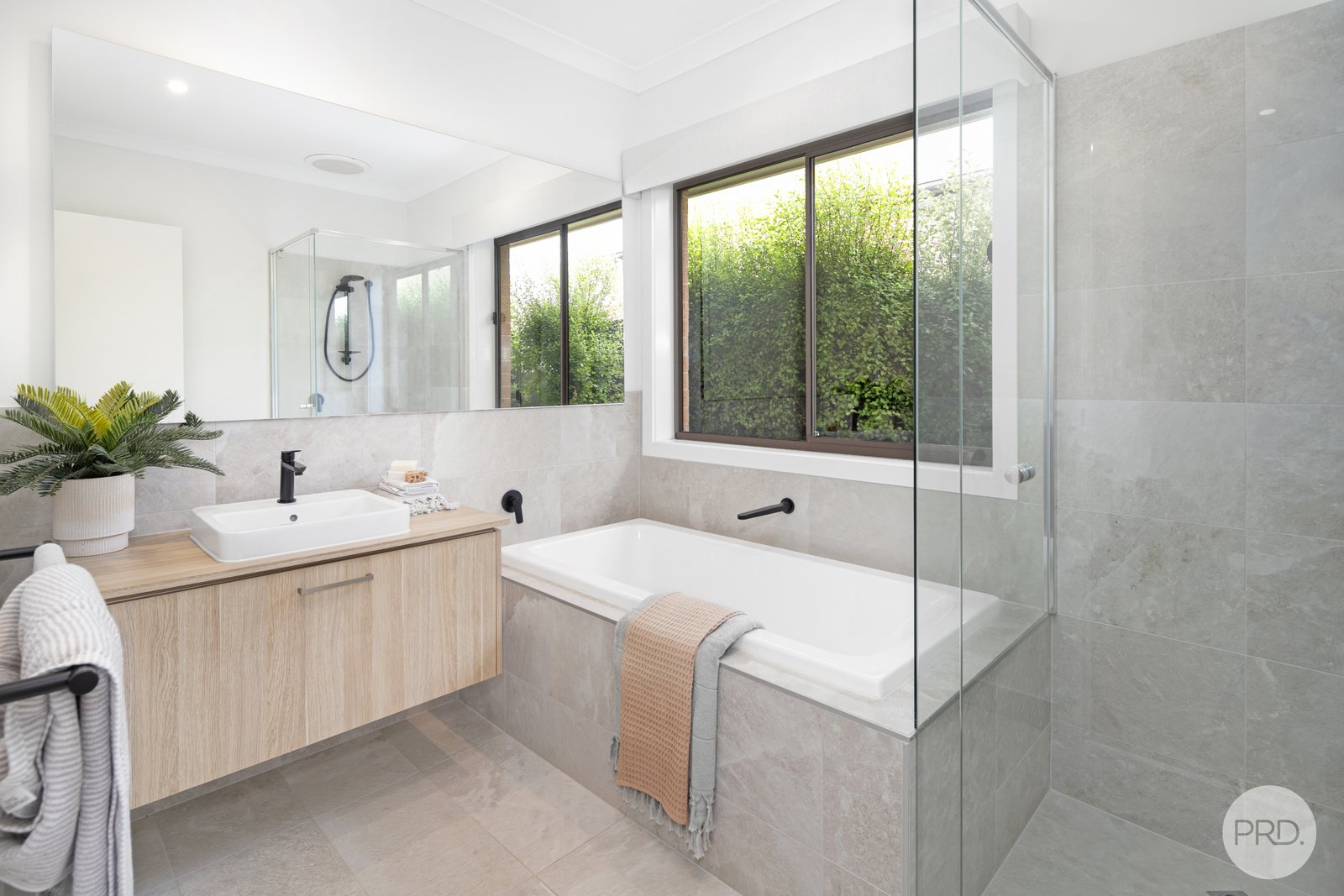 67 Shortridge Drive LUCAS 15