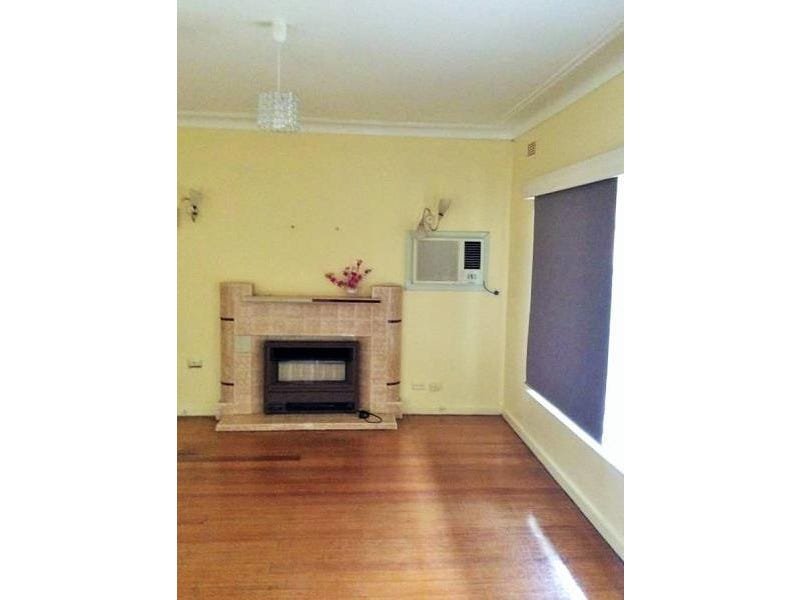Gallery: 67 Southhampton Street