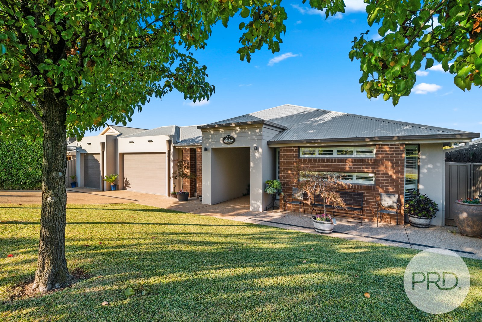 67 Stirling Boulevard TATTON 1