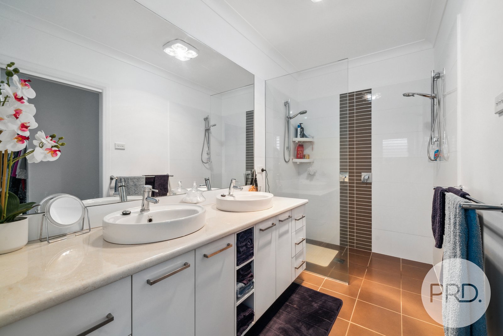 67 Stirling Boulevard TATTON 12