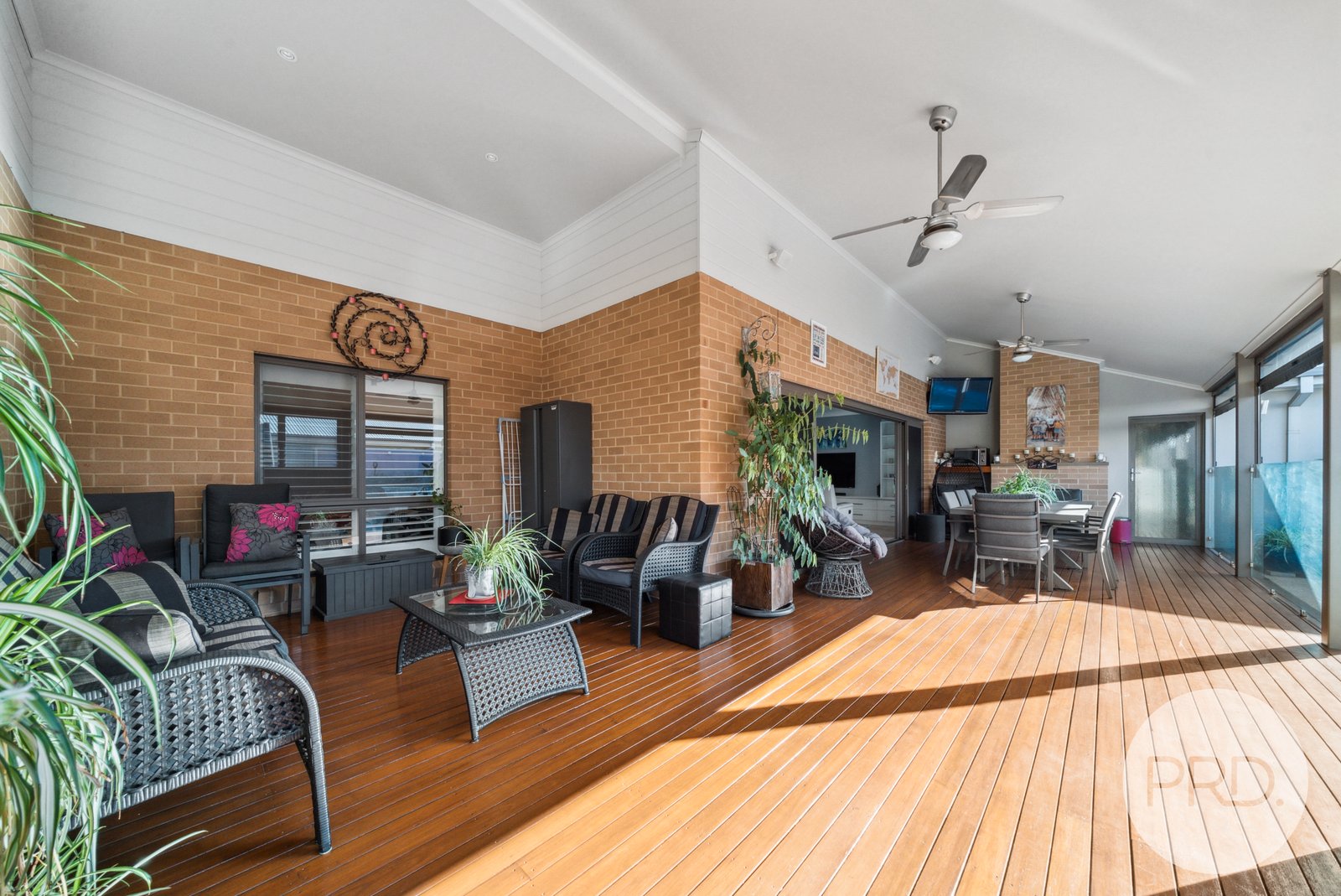 67 Stirling Boulevard TATTON 20