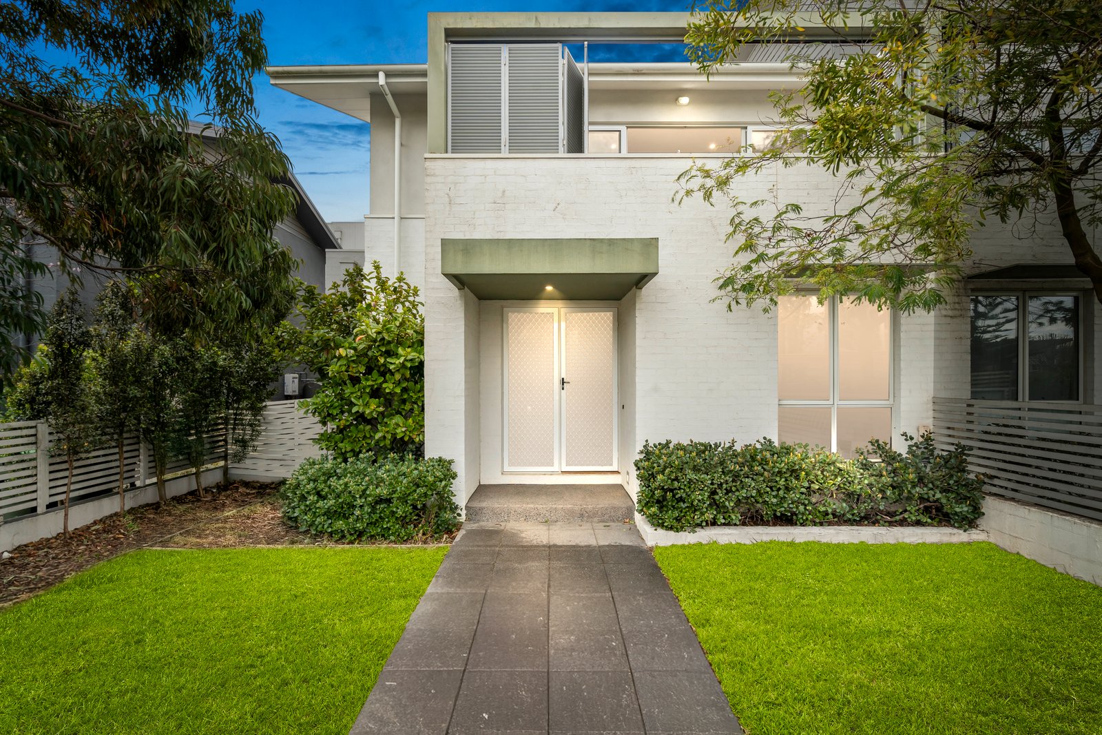 Gallery: 67 Surrey Road