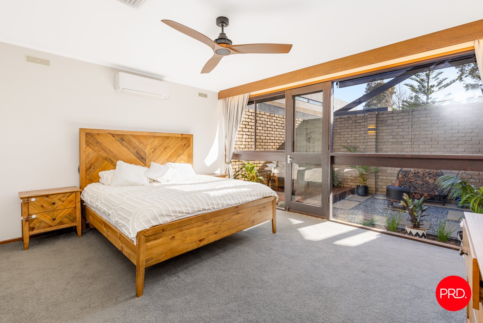 67 Symonds Street GOLDEN SQUARE 10