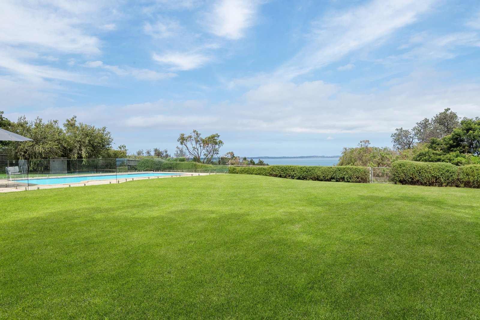 Photos: 67 Tasman Road