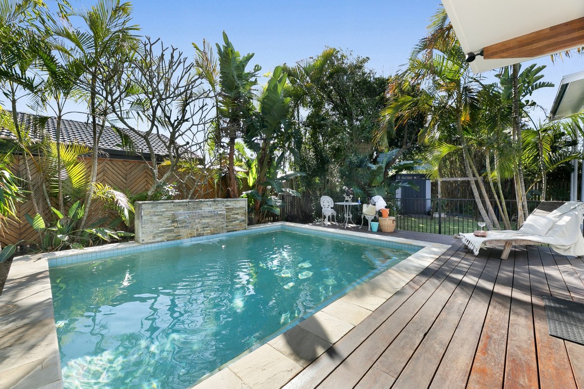 67 Twenty Sixth Avenue Palm Beach 26