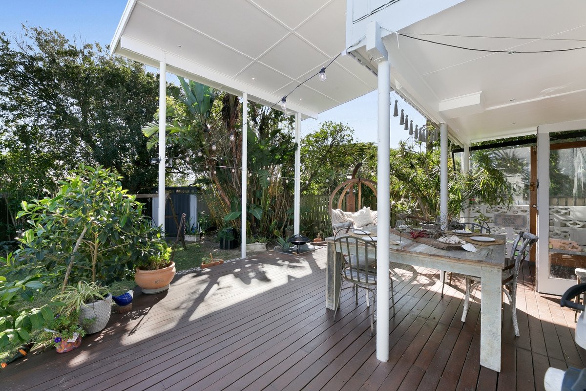 67 Twenty Sixth Avenue Palm Beach 28