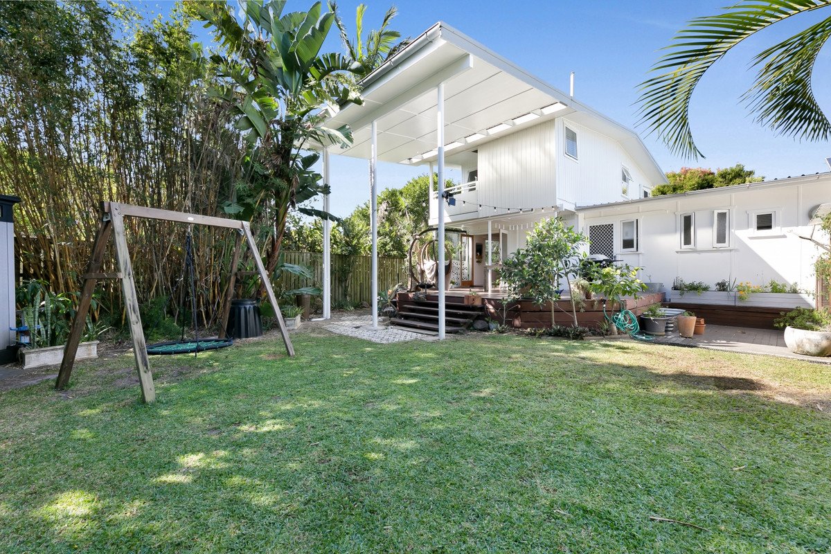 67 Twenty Sixth Avenue Palm Beach 29