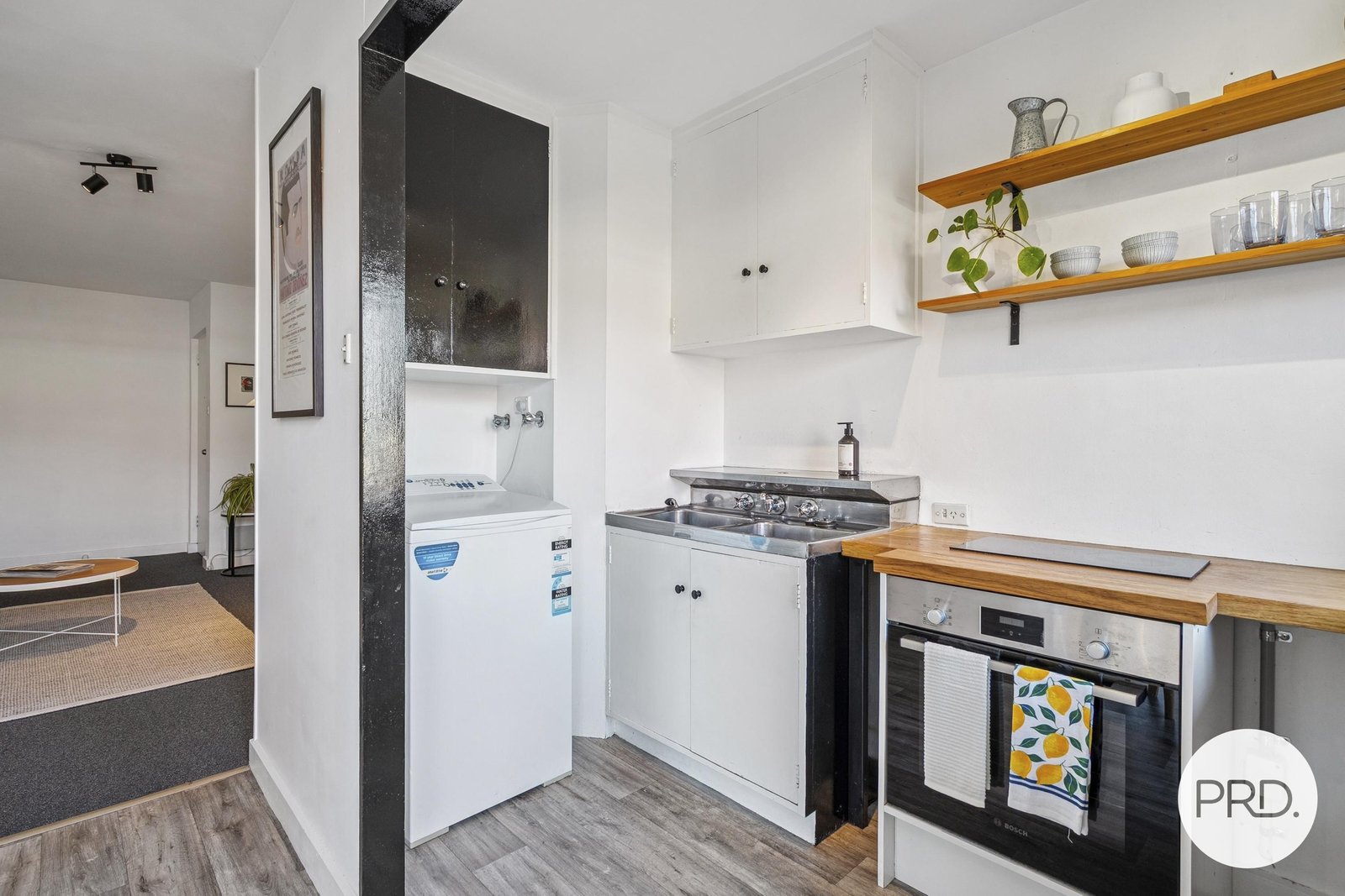 6/7 View Street SANDY BAY 9