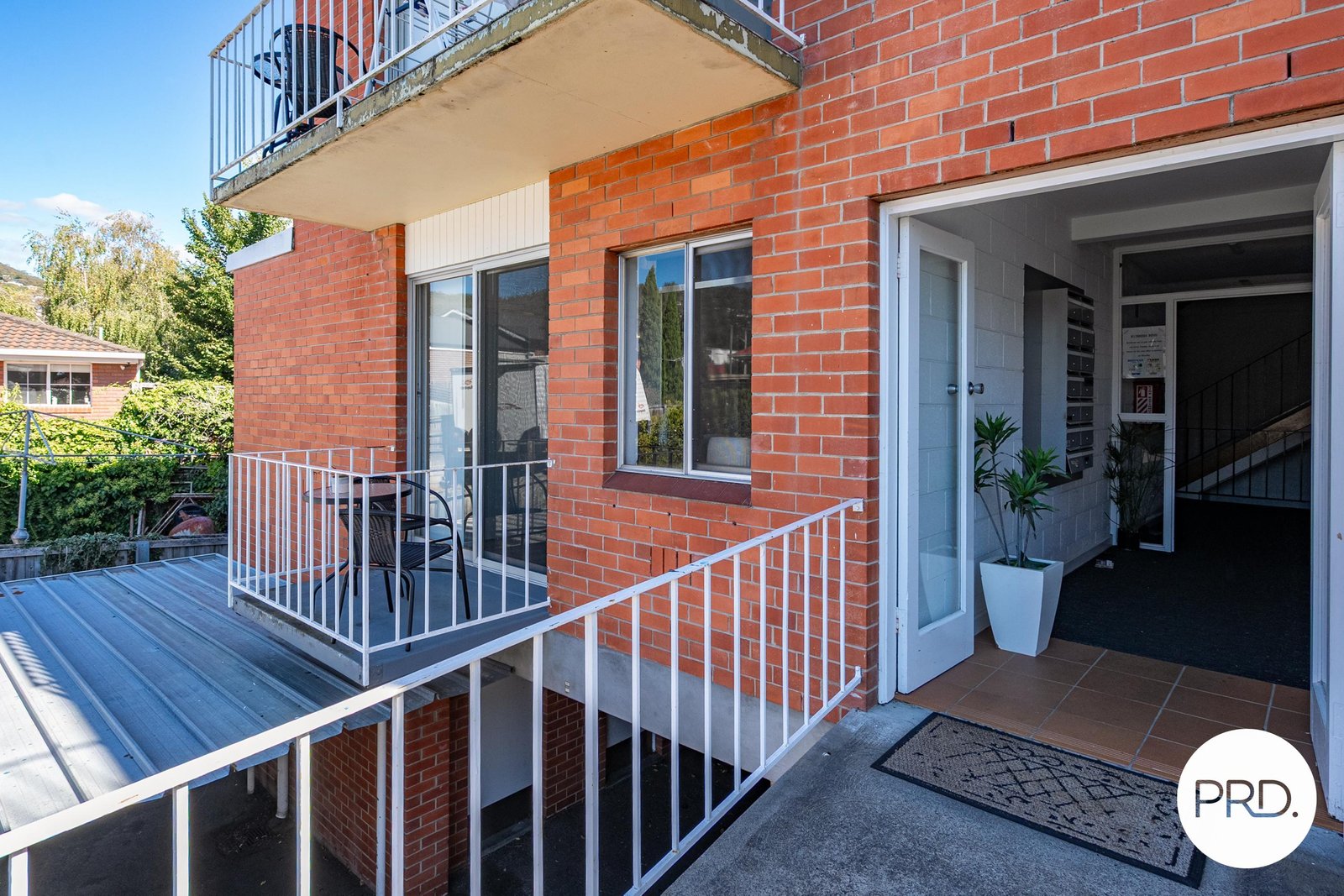 6/7 View Street SANDY BAY 14