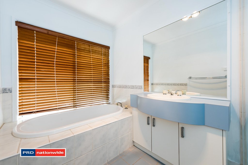 67 Yachtsman Crescent SALAMANDER BAY 24