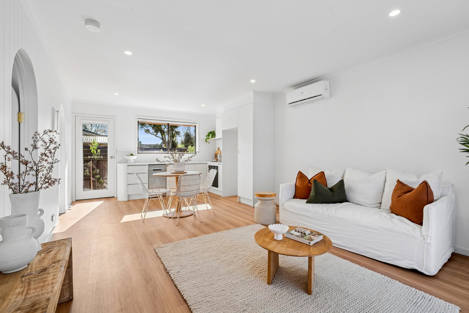 Gallery: 6/70-72 Braund Avenue