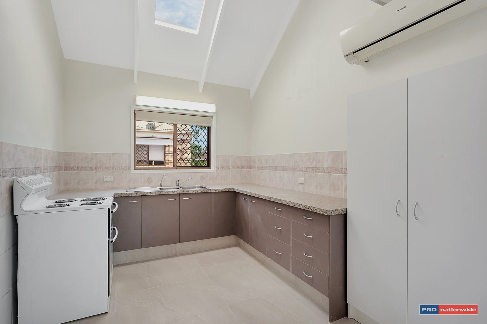 6/70 Mattocks Road VARSITY LAKES 4