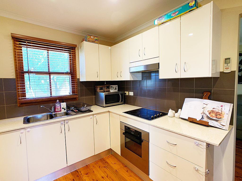 670 Moore Creek Road TAMWORTH 4