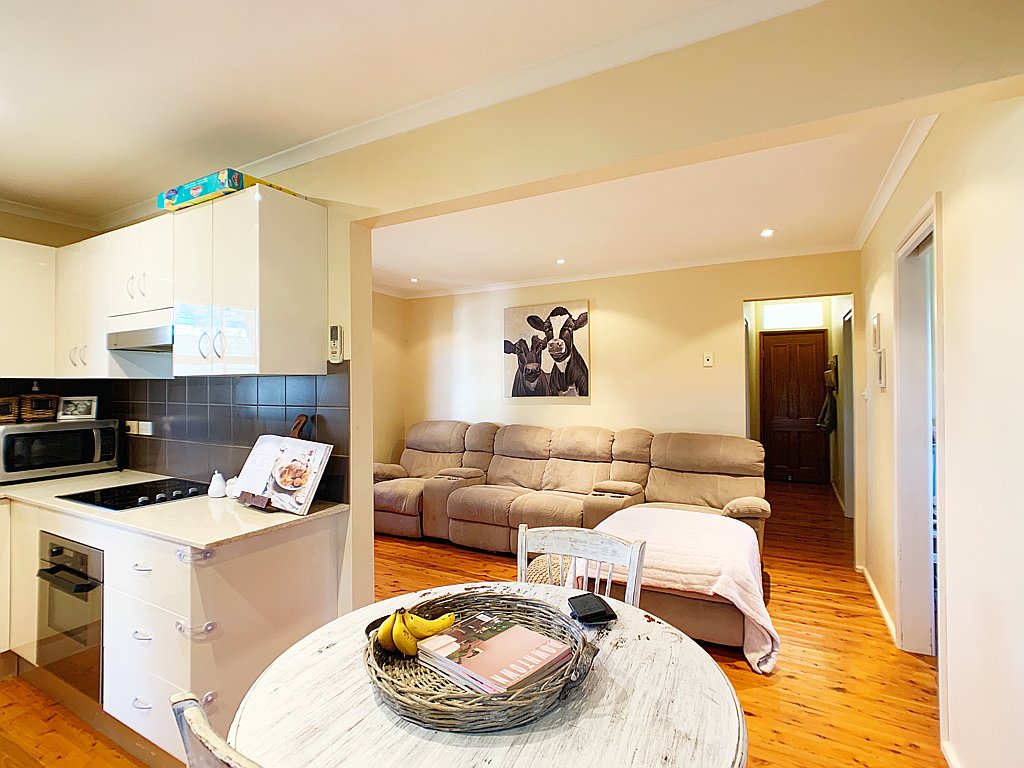 670 Moore Creek Road TAMWORTH 8