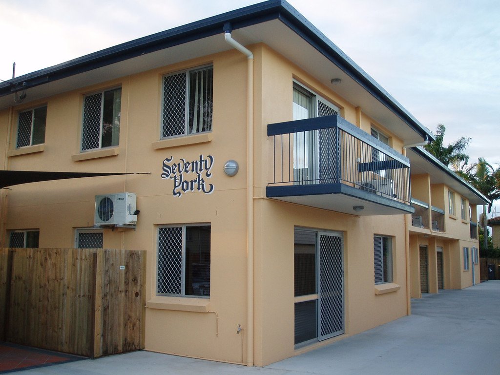 6/70 York Street NUNDAH 1