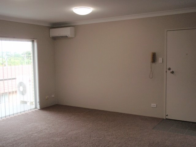 6/71 Stafford Road STAFFORD 4