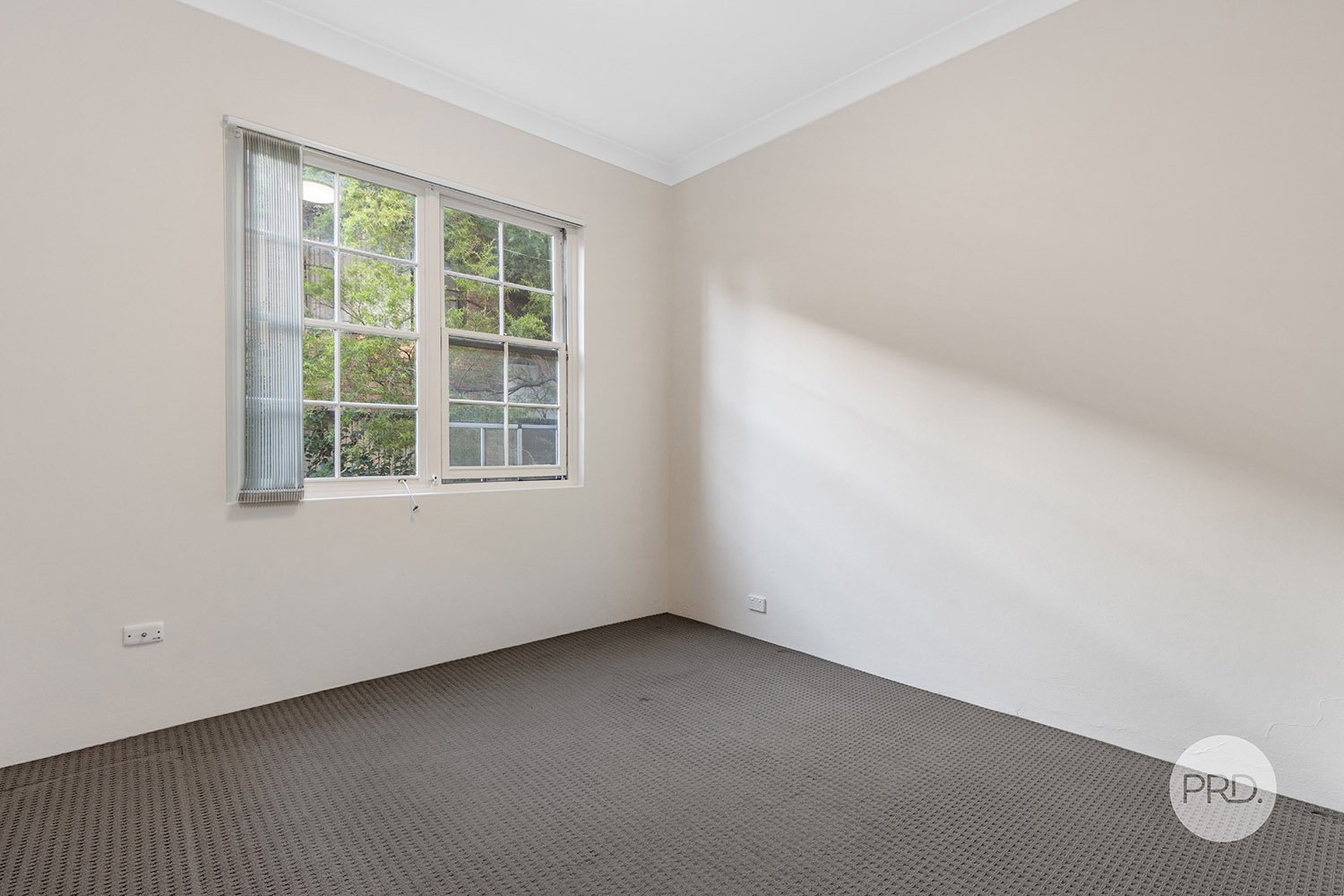 6/71 Woniora Road HURSTVILLE 4