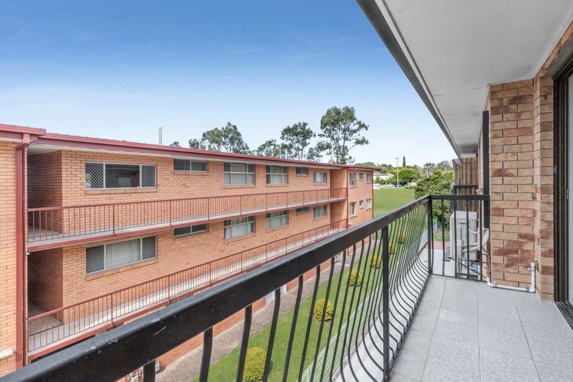 6/72 Eton Street NUNDAH 8