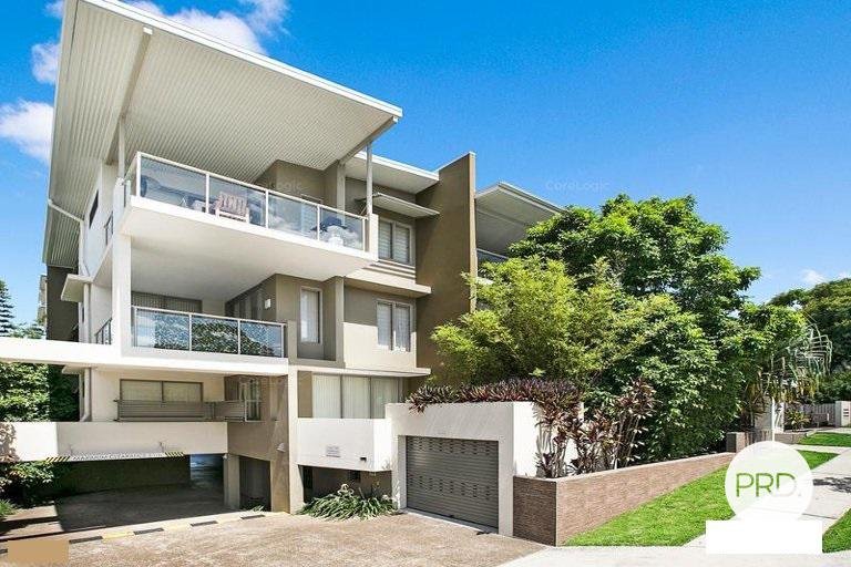 6/74 Durham Street ST LUCIA 1