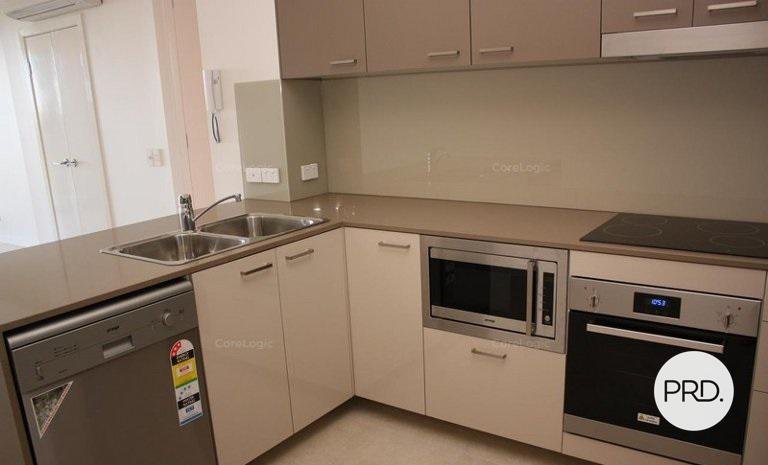 6/74 Durham Street ST LUCIA 7