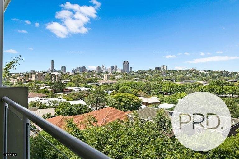 6/74 Durham Street ST LUCIA 3
