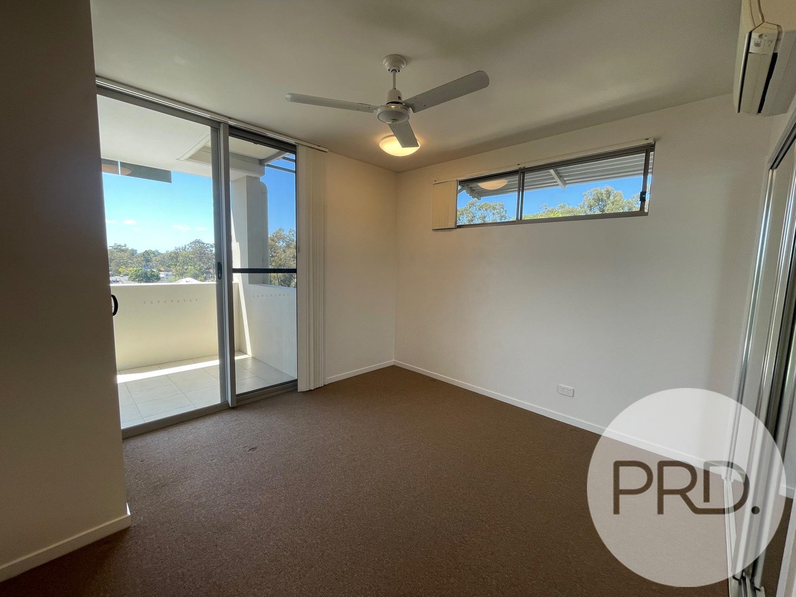 6/74 Durham Street ST LUCIA 7