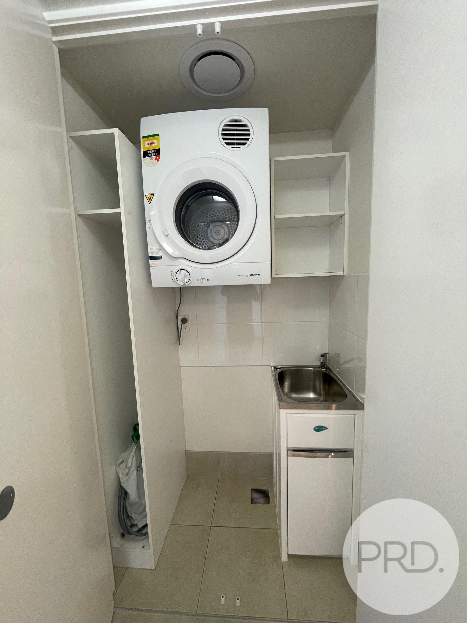 6/74 Durham Street ST LUCIA 12