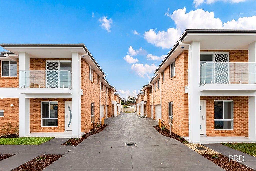 6/75 Great Western Highway KINGSWOOD 1