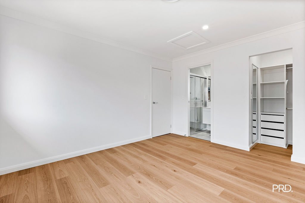 6/75 Great Western Highway KINGSWOOD 10