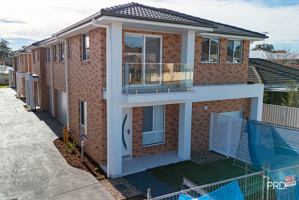6/75 Great Western Highway KINGSWOOD 17
