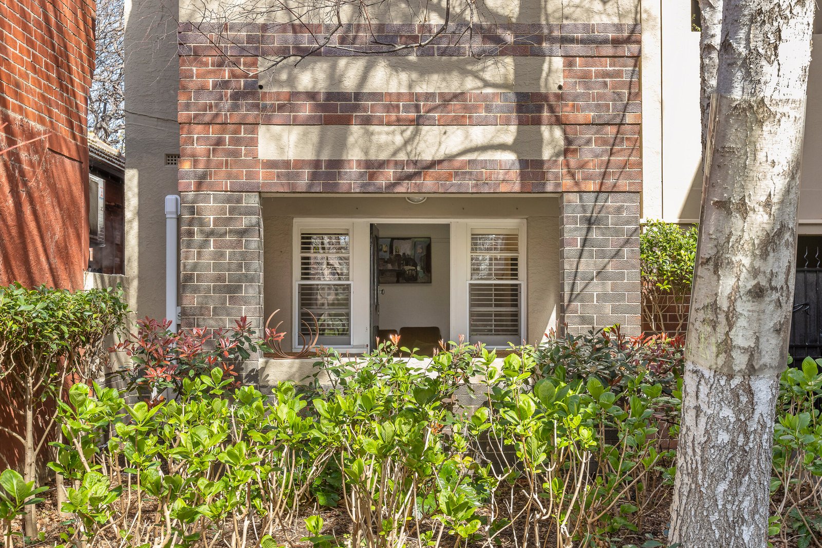 Gallery: 6/75 Park Street