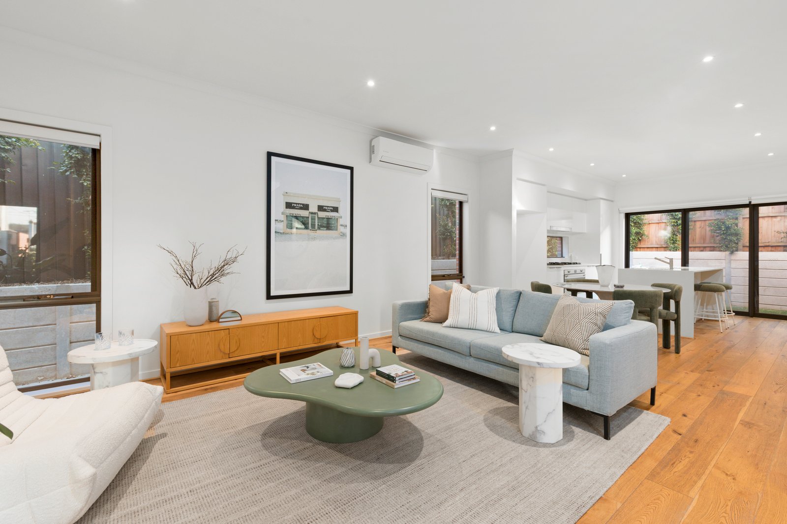 Gallery: 6/76 Collins Street