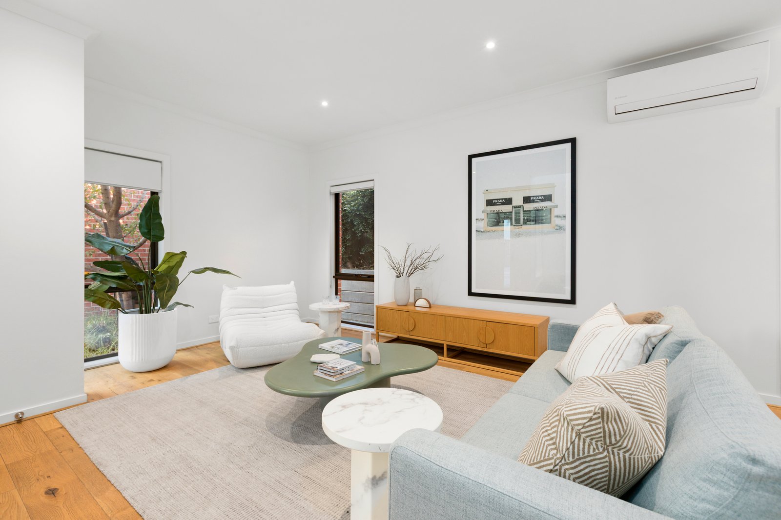Gallery: 6/76 Collins Street