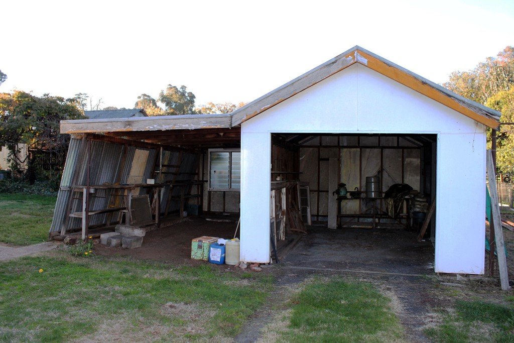 68 Albury Street TUMBARUMBA 2