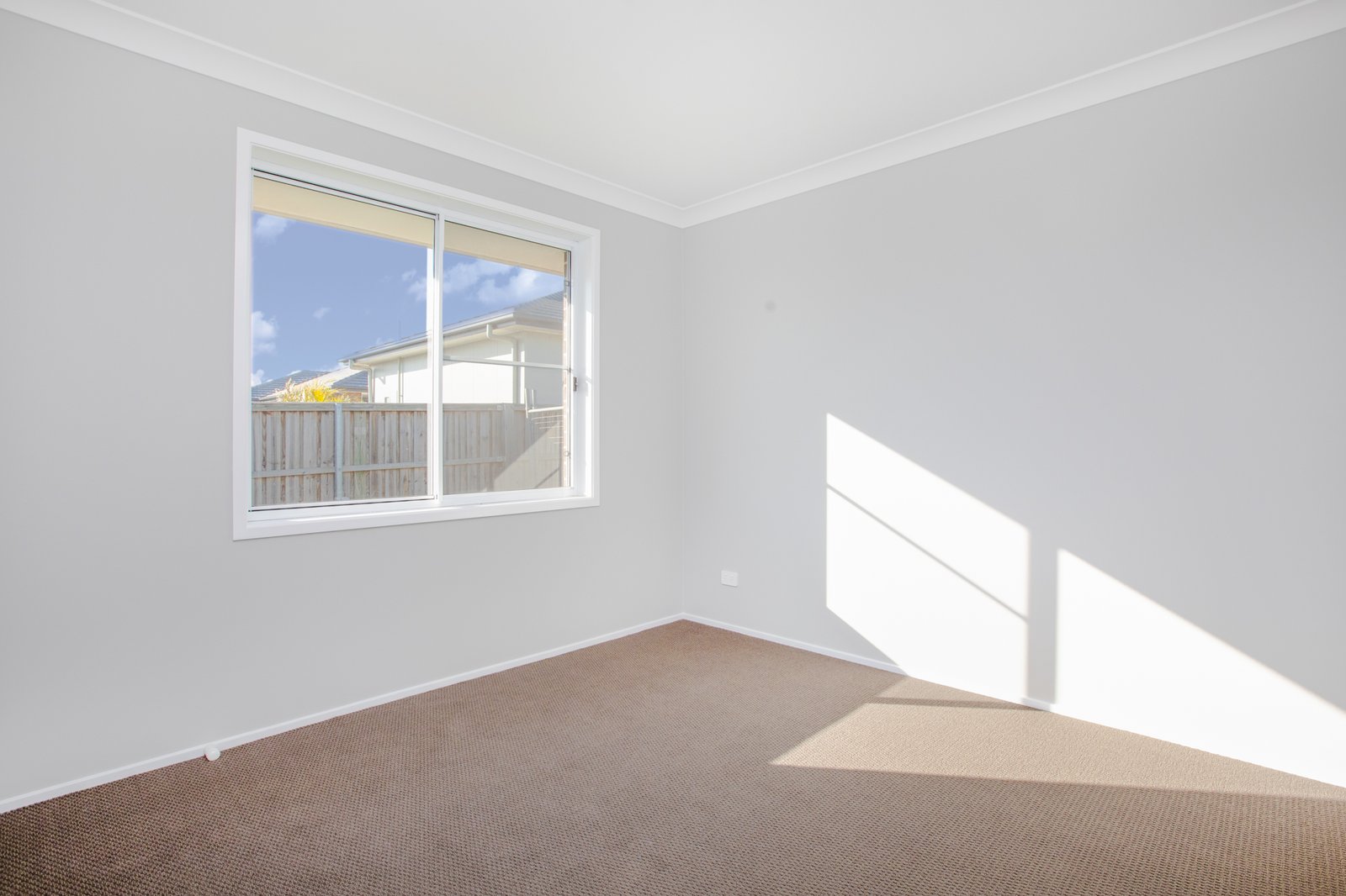 68 Arrowtail Street CHISHOLM 5