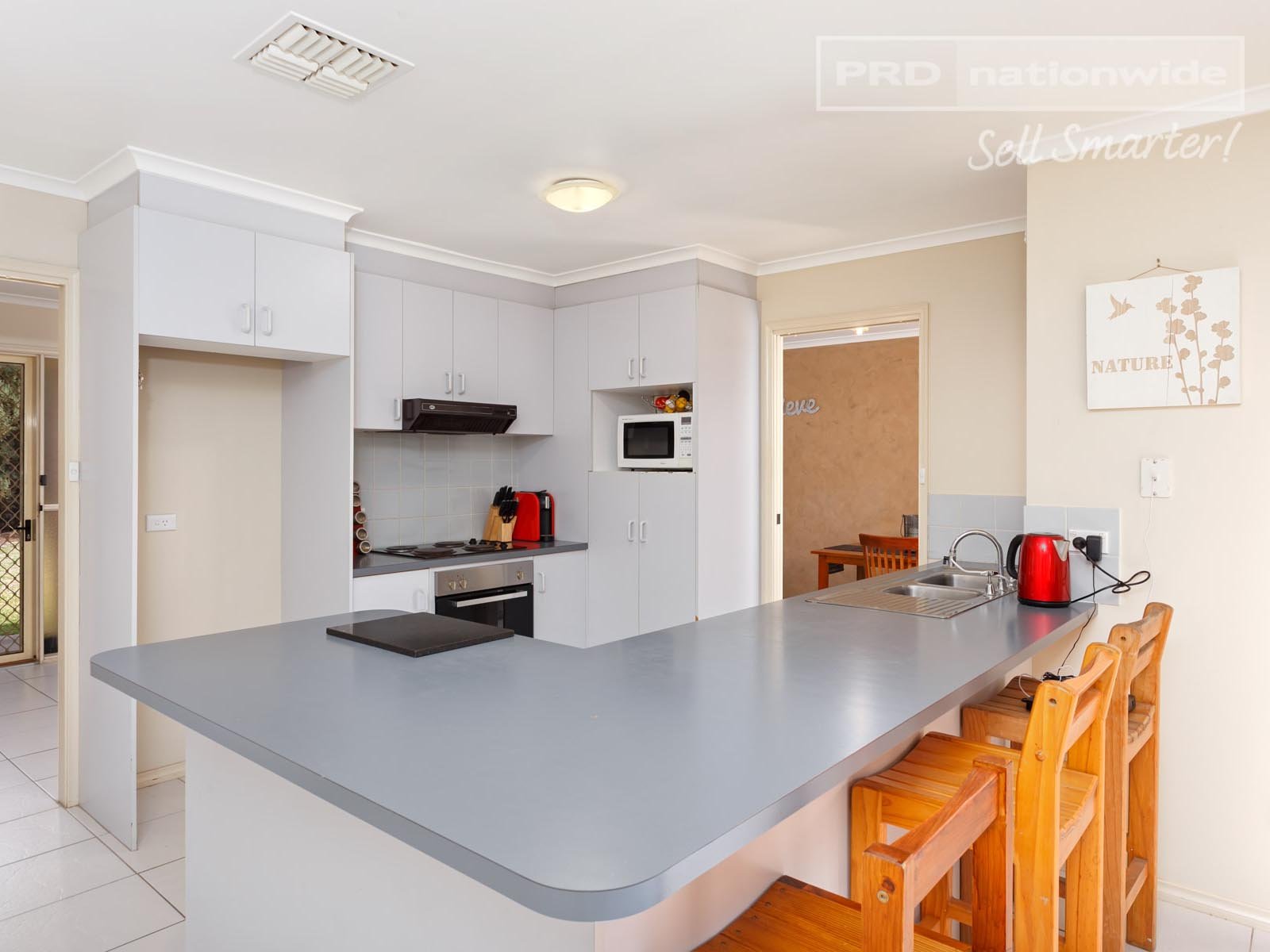 68 Balleroo Crescent GLENFIELD PARK 7