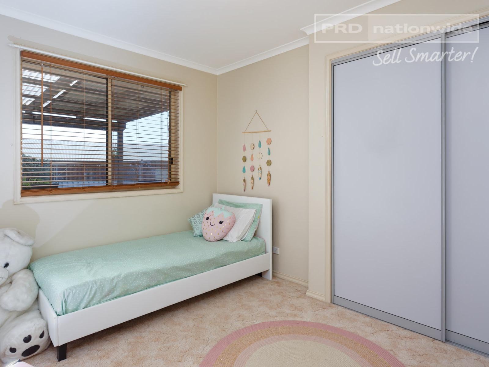 68 Balleroo Crescent GLENFIELD PARK 11