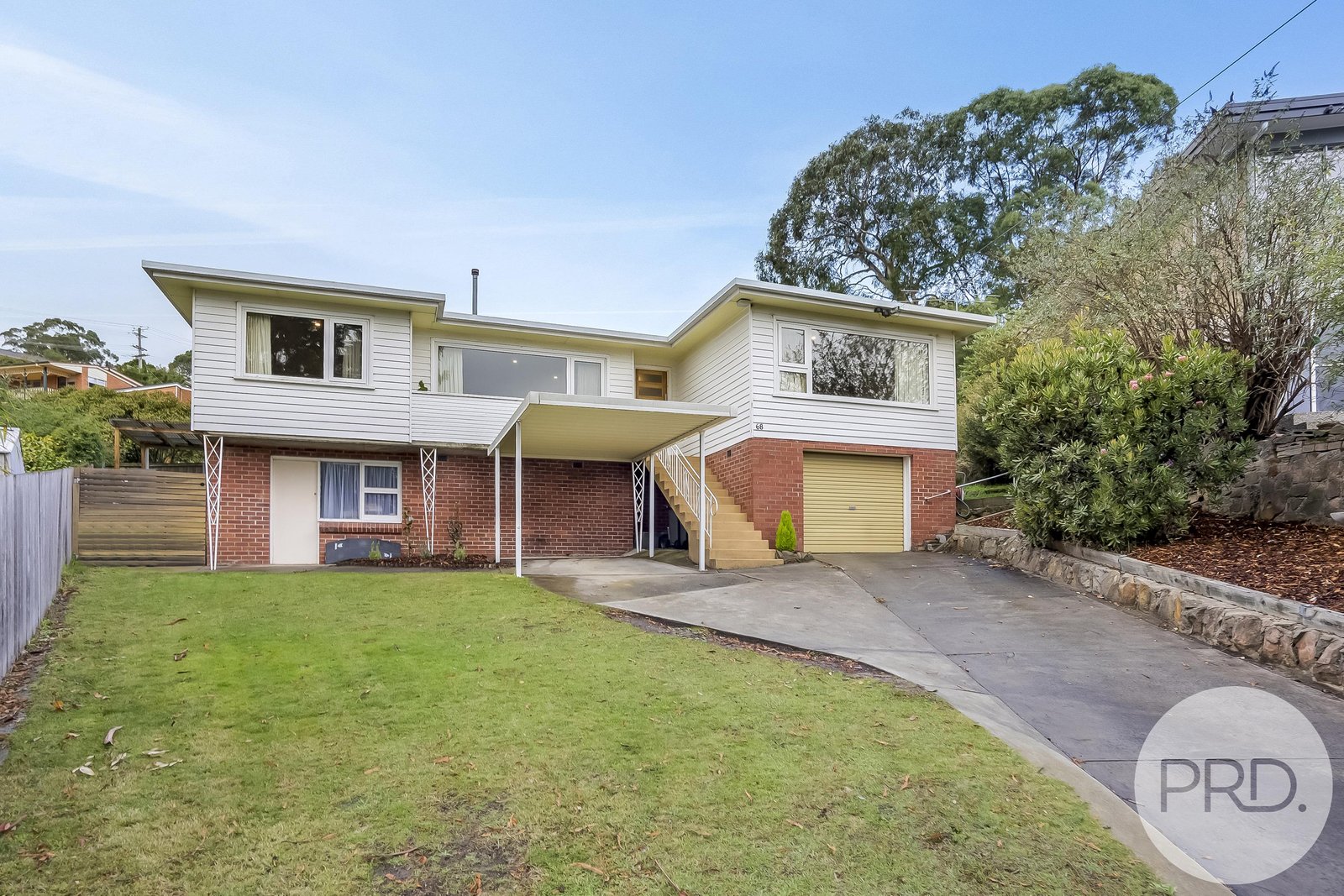 68 Begonia Street LINDISFARNE 2