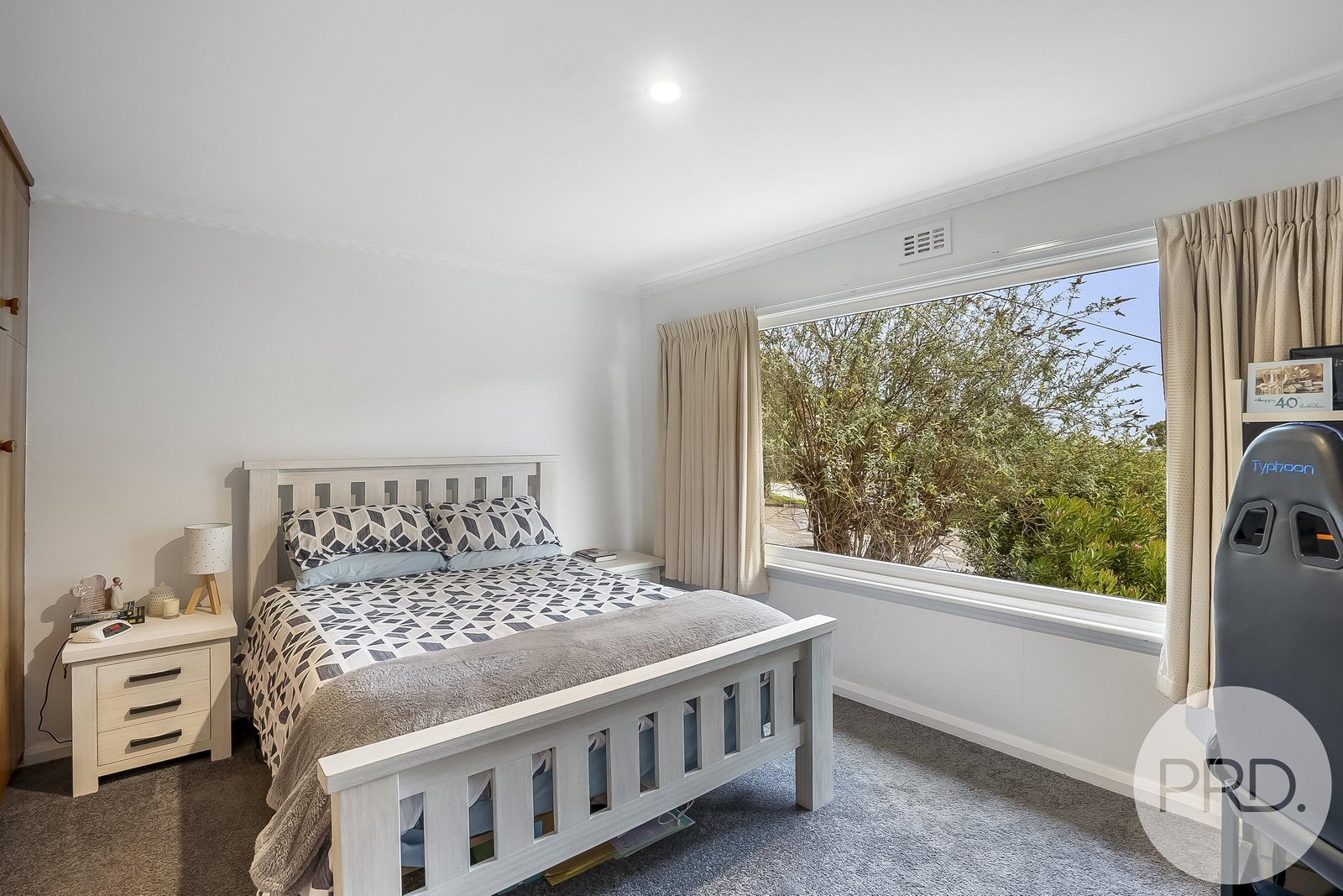 68 Begonia Street LINDISFARNE 9