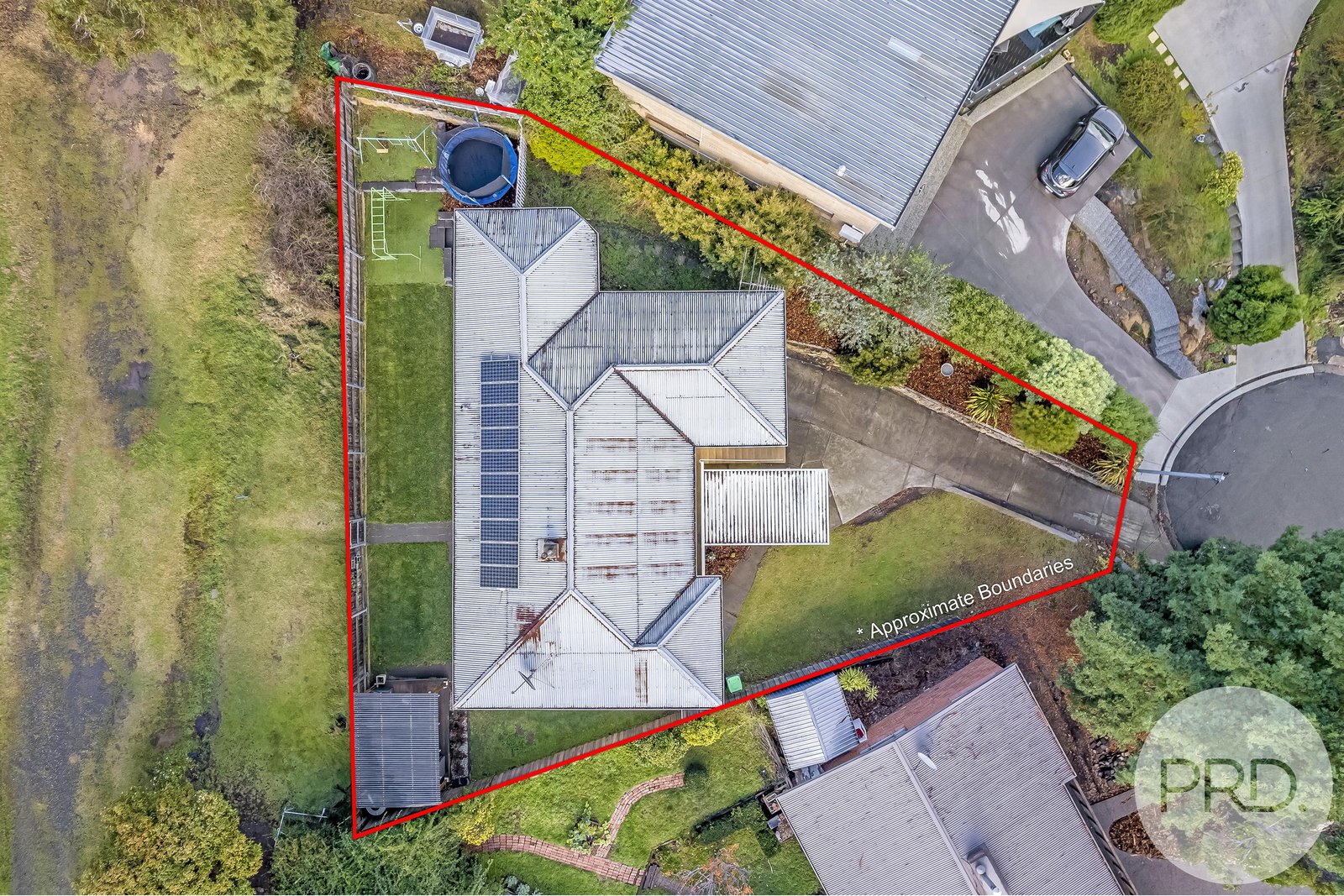 68 Begonia Street LINDISFARNE 16