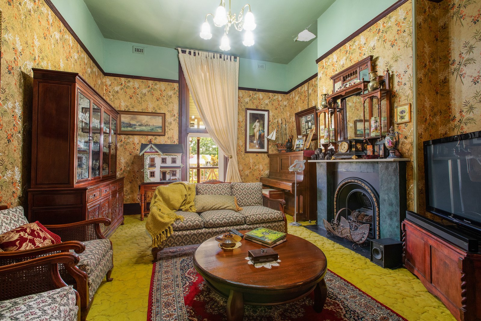 68 Belmore Road LORN 9