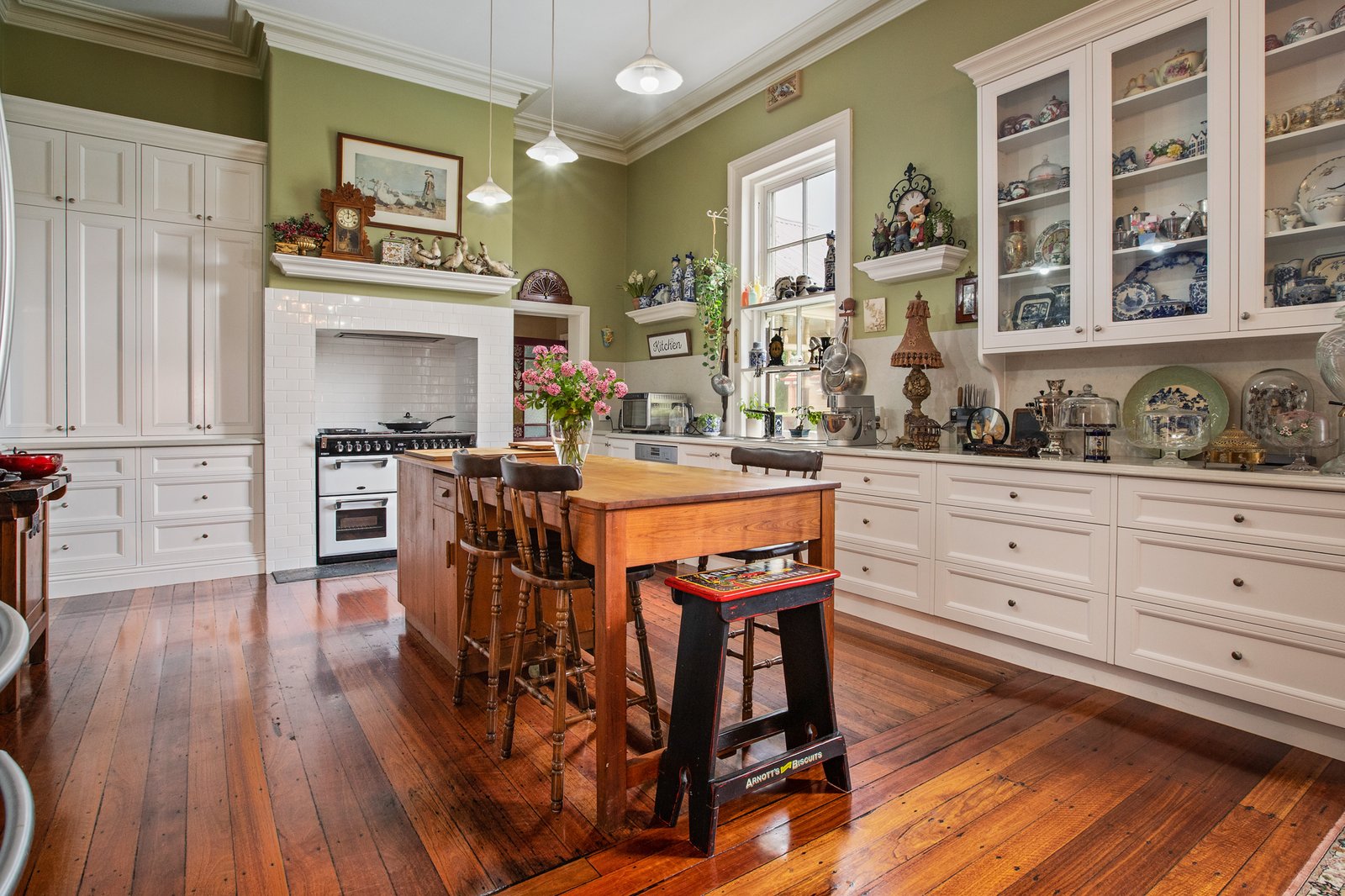 68 Belmore Road LORN 12