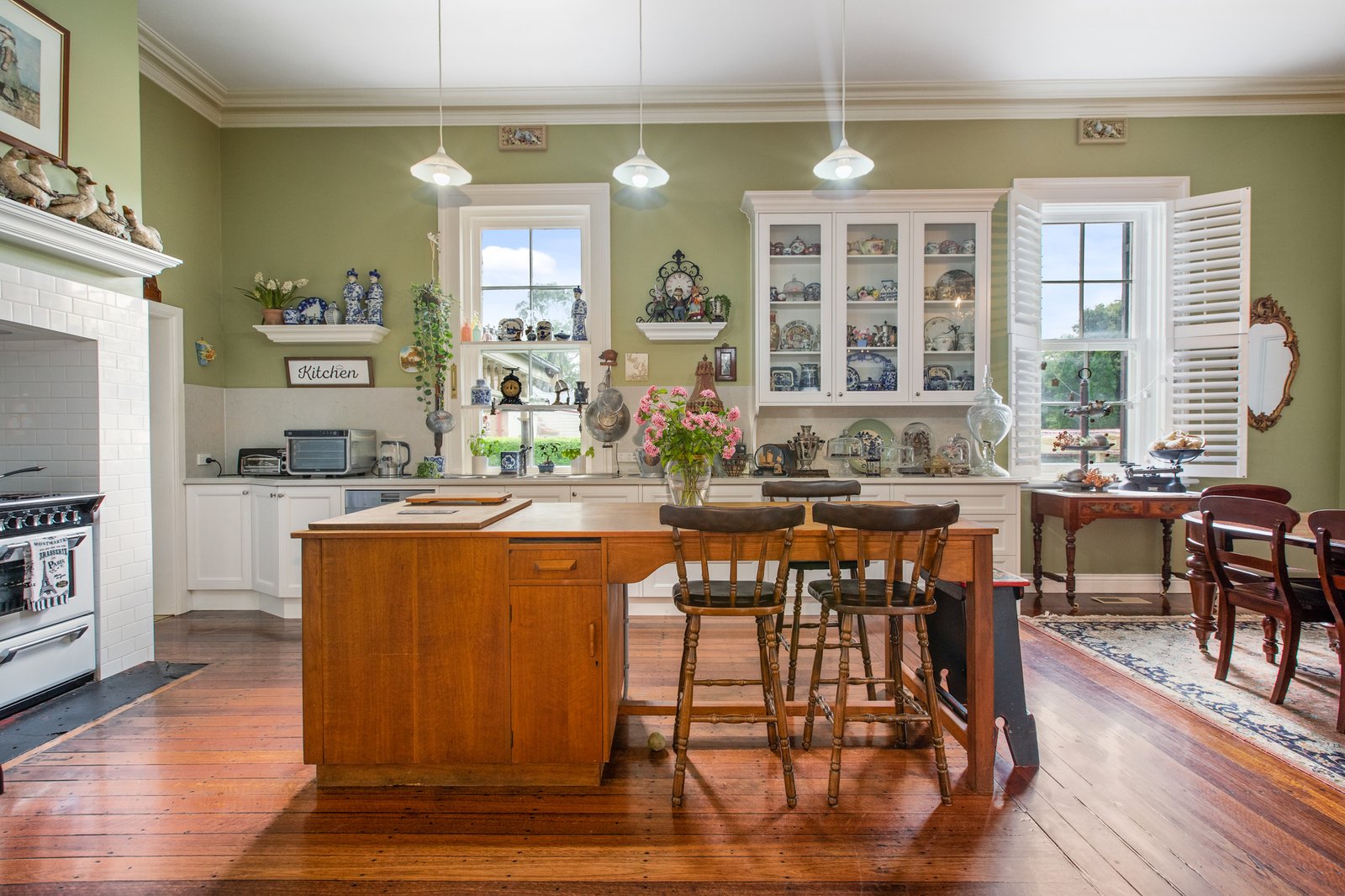 68 Belmore Road LORN 13